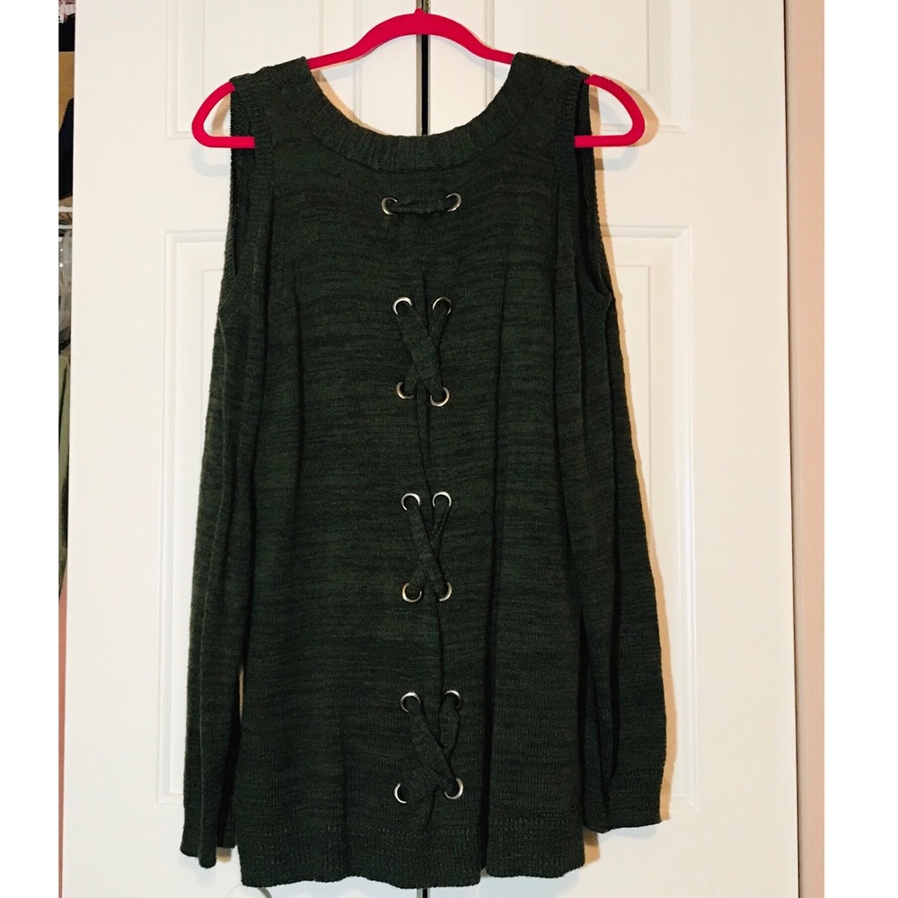 DARK GREEN COLD SHOULDER SWEATER - Picture 2 of 2